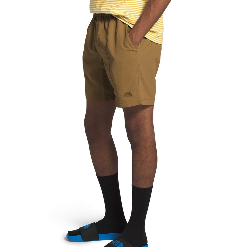 The North Face Men’s Pull On 7” Adventure Ripstop Shorts Large